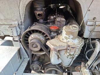 PRAGA V3S 6X6 ČKD AD 080 - 19