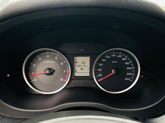 Subaru XV 1.6i 4x4 BENZIN MANUÁL SENZORY TAŽNÉ - 19