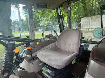 John Deere 5820  rv 2004   8300mth - 19