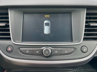 Opel Crossland X 1.2i 96kW 1.maj. Vyhř. okno - 19