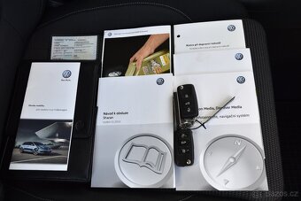 Volkswagen Sharan 2.0 TDi,KLIMA,VÝHŘEV,TEMP,TZ,2xSADA KOL,ČR - 19