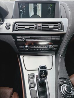 Bmw 640i 235kw Cabrio r.v 12/2010 Větráná.sed -Nové pneu . - 19