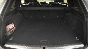 Audi Q7 S-line - 19