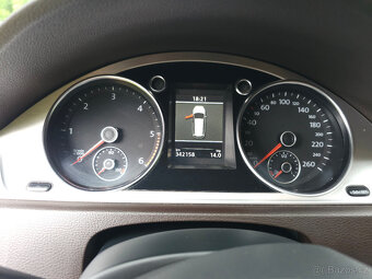 VW Passat Variant B7 103KW/140HP Higline + zimní pneu - 19