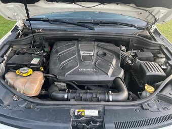 Prodám Jeep Grand Cherokee 3.0 V6 DI. r.v.2015 - 19
