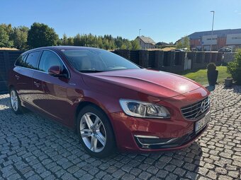Volvo V60 2.4D PLUG-IN HYBRID AWD 4x4 SUMMUM - 19