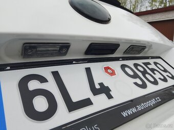 Škoda Yeti 1.4 TSI velmi zachovalý stav - 19