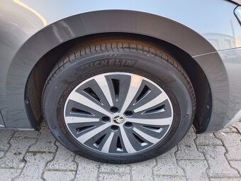 Škoda Superb 3 iV Combi 1.4TSI 160kW DSG - záruka Autodraft - 19