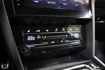 Volkswagen Passat, 2.0TDI.147kW.ALLTRACK.DSG.VIRTUAL.VÝHŘEV. - 19