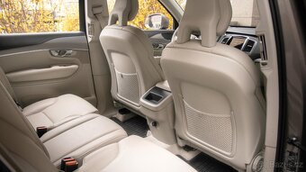 Volvo XC90 B5 - 19