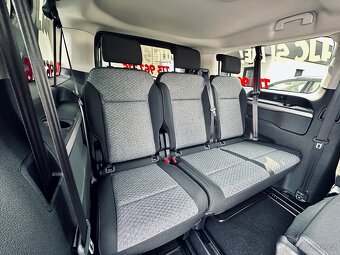 Pronájem vozu Toyota Proace Verso L2, 8 míst, automat - 19