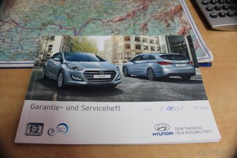 Hyundai i10 1.0i - 19