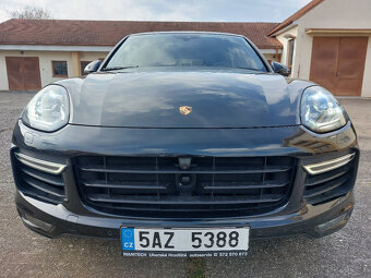 Porsche Cayenne TURBO ČR TOP VÝBAVA - 19