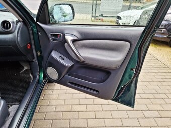 TOYOTA Rav4, 2.0 D-4D, pohon 4x4, AUTOMAT, plný servis - 19