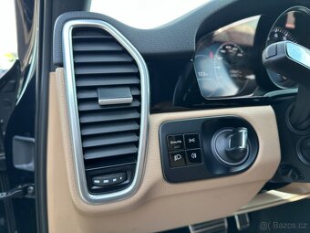 Porsche Cayenne 2018 - 19