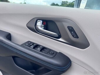 Chrysler Pacifica 3,6 L Adapt temp, New model 2021 - 19