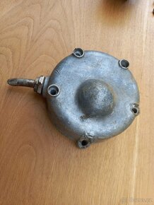 BMW díly - veterán - 19