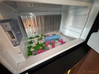 McLouis Nevis, 2014 - celointegrovaný obytný vůz - 19