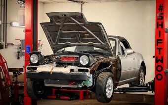 Mazda MX-5 NA 1,8 před FL - 19