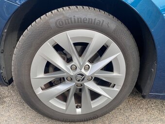 Octavia 4 1.5 tsi 110kw style 2020 - 19