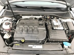 Passat B8 R-line 2.0tdi 140kw DSG 7st. - 19