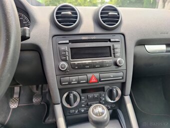 Audi A3 1,6i 75 kW / pravidelný servis / - 19