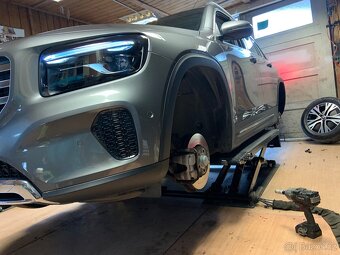 Vybavení pneuservisu, autodílny, servisu - 19