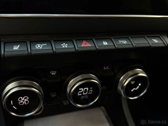 Renault Arkana 2022 1.3HEV - 19