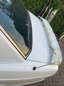 Křídla (spoilery) kufru mercedes - 19