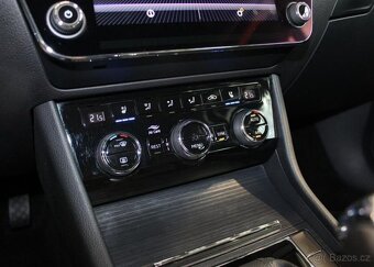 Škoda Superb 2.0 TDi DSg Premium Edition nafta automat - 19