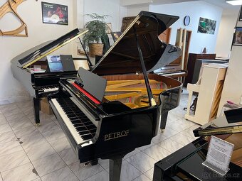 Klavír Petrof mod. III r.v 1988 se zárukou, REZERVACE - 19