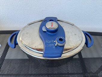 Kuchyňské nádobí a náčiní - velké množství - 19