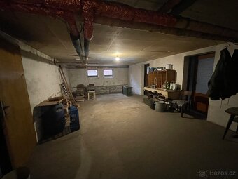 Prodej dvougeneračního domu 4+kk, 3+kk Olomouc, Nemilany - 19