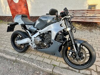 Yamaha xsr 900 gp - 19
