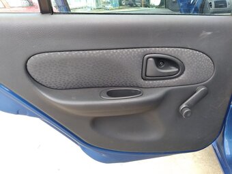 RENAULT CLIO 1.2 STORIA 43kW ČR - 19