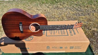 Elektroakustická kytara Martin 000CJR-10E Streetmaster - 19