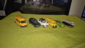 Prodám mix modelů - autíček - 19