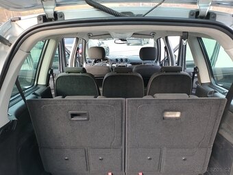 Ford Galaxy 2,0 TDCi 103kW,Ghia,7MÍST,TAŽN - 19