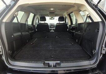 FIAT FREEMONT 2.0JTDM MANUÁL 7 MÍST VÝHŘEV SEDADEL ALU 19´´ - 19