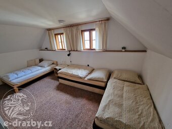 Rodinný dům s historickým mlýnem a pozemky, Trhová Kamenice, - 19