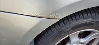 Mazda 3 1.6 rok 2004 - 19