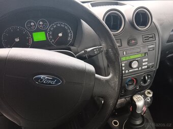 Ford fiesta - 19
