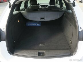 Opel Astra Sports Tourer 1.2 Turbo  SERVISKA KOUPENO V CZ - 19