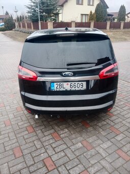 Ford S-Max - 19