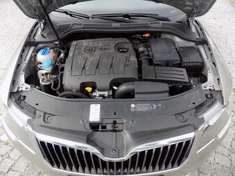 Škoda Superb 1.6 TDI 77 KW NAVI - 19