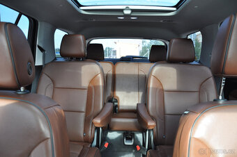 Chevrolet Traverse, High Country - plná výbava, 7 míst, 4x4 - 19