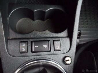 Škoda Fabia 1.6 TDI 55 KW Aut Klima,Koupeno v ČR R.V.10/2012 - 19