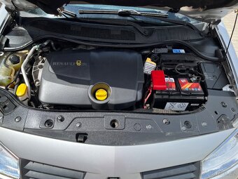 Renault Mégane 1.9 DCi 96 kW Karmann - 19