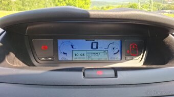 Citroën C4 Picasso 1.6HDi / 2007 / Nová STK do 4/2027 - 19