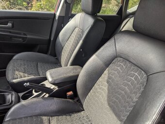 Kia Ceed SW RV 2010 - 19